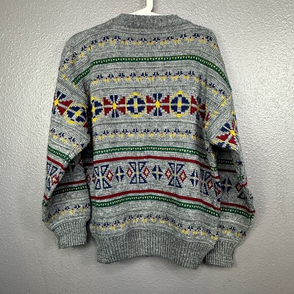 Carriage Court Wool Acrylic Blend Icelandic Design Sweater Cardigan Size Medium - Picture 2 of 5